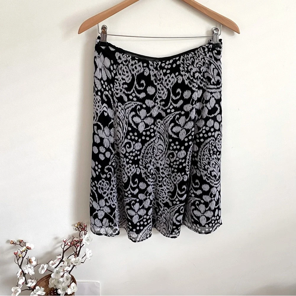 Emma James Flowy Floral Midi Skirt Size 14 Petite - Picture 1 of 5